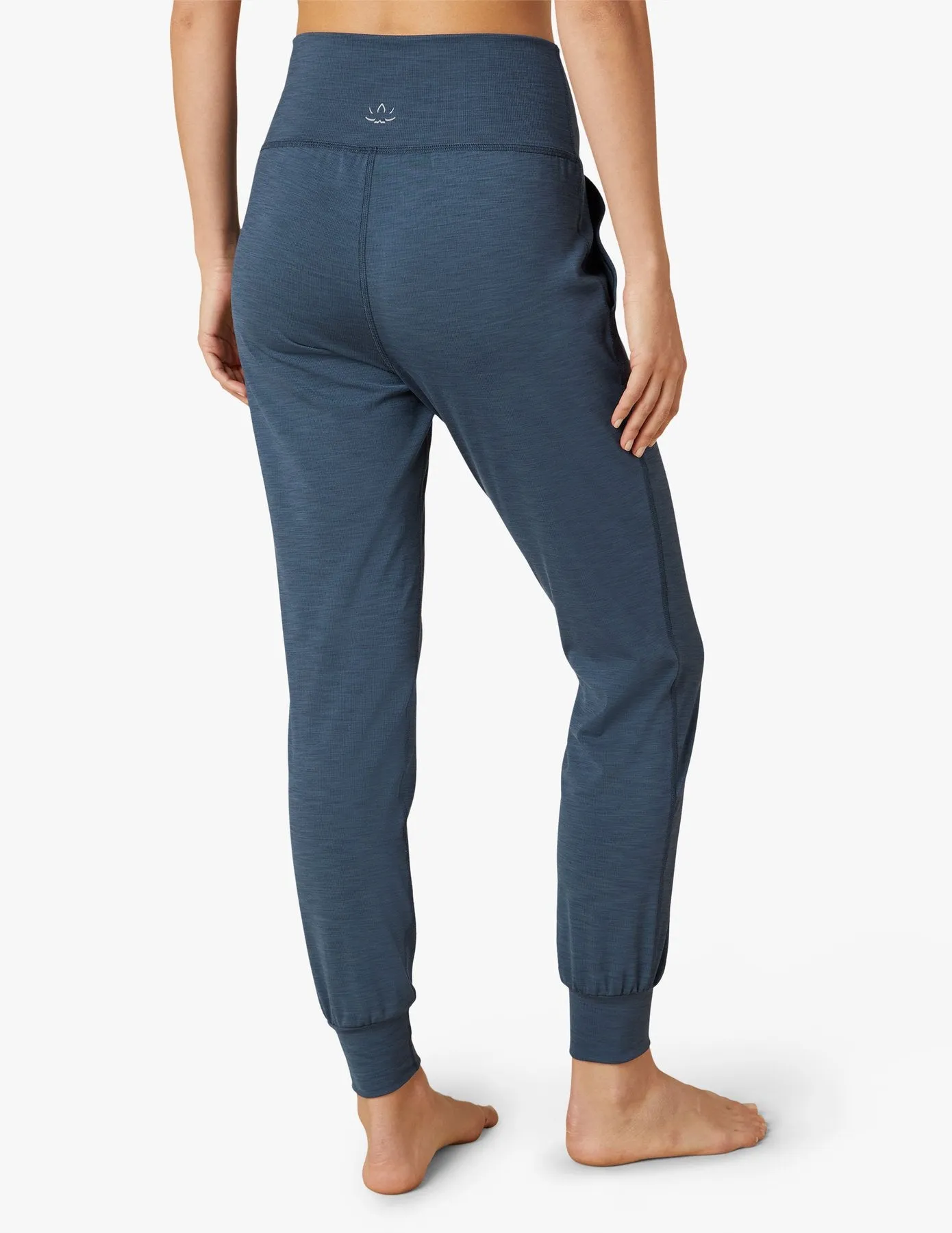 BEYOND YOGA HEATHER RIBBED MIDI JOGGER MINERAL BLUE HEATHER RIB