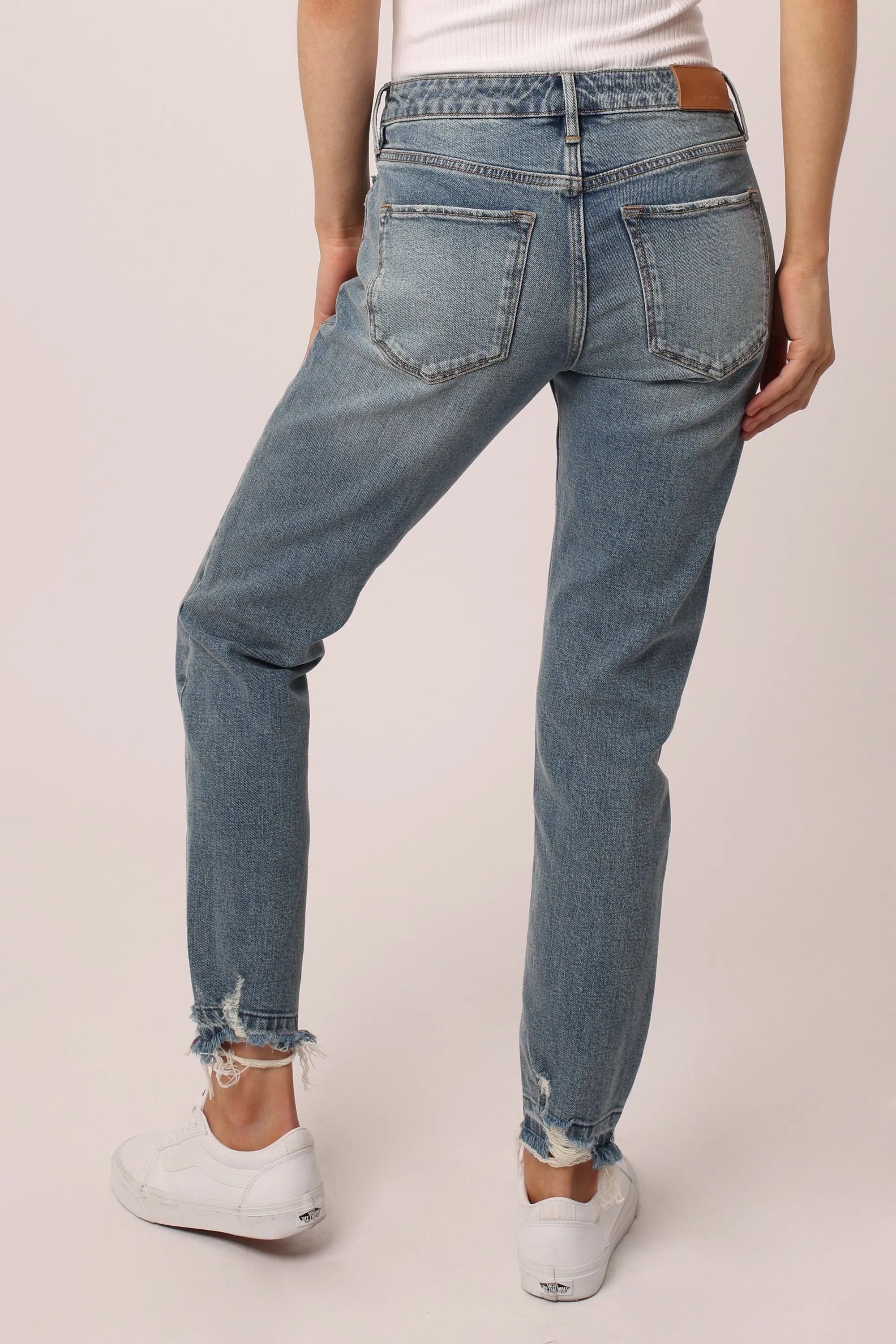 BLAIRE HIGH RISE ANKLE SLIM STRAIGHT JEANS DACOSTA