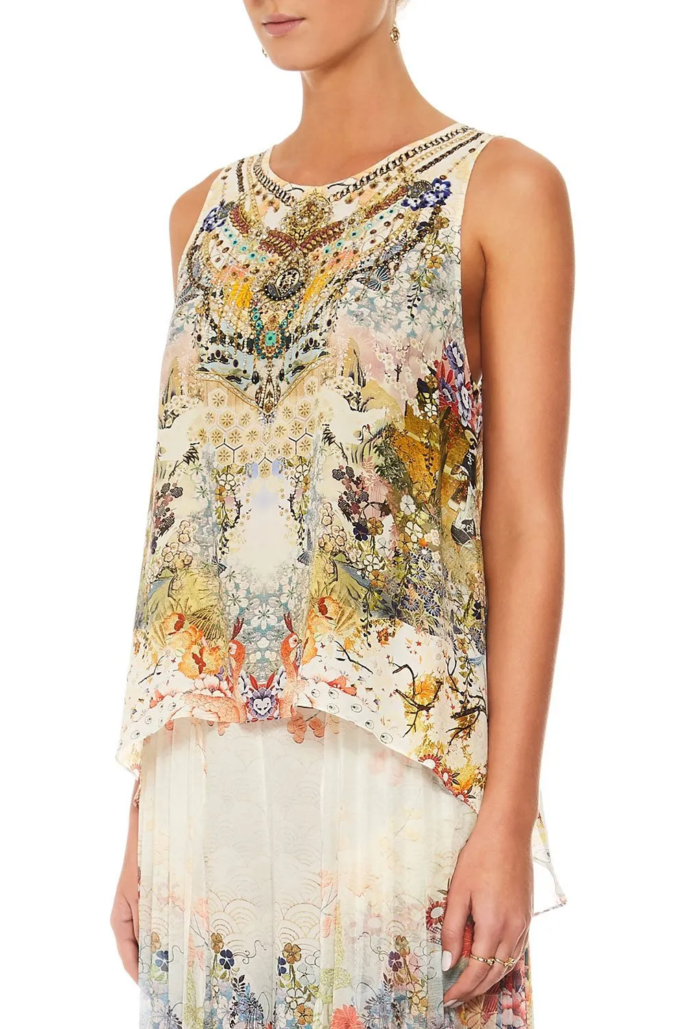 BUTTON BACK TOP LADY LABYRINTH