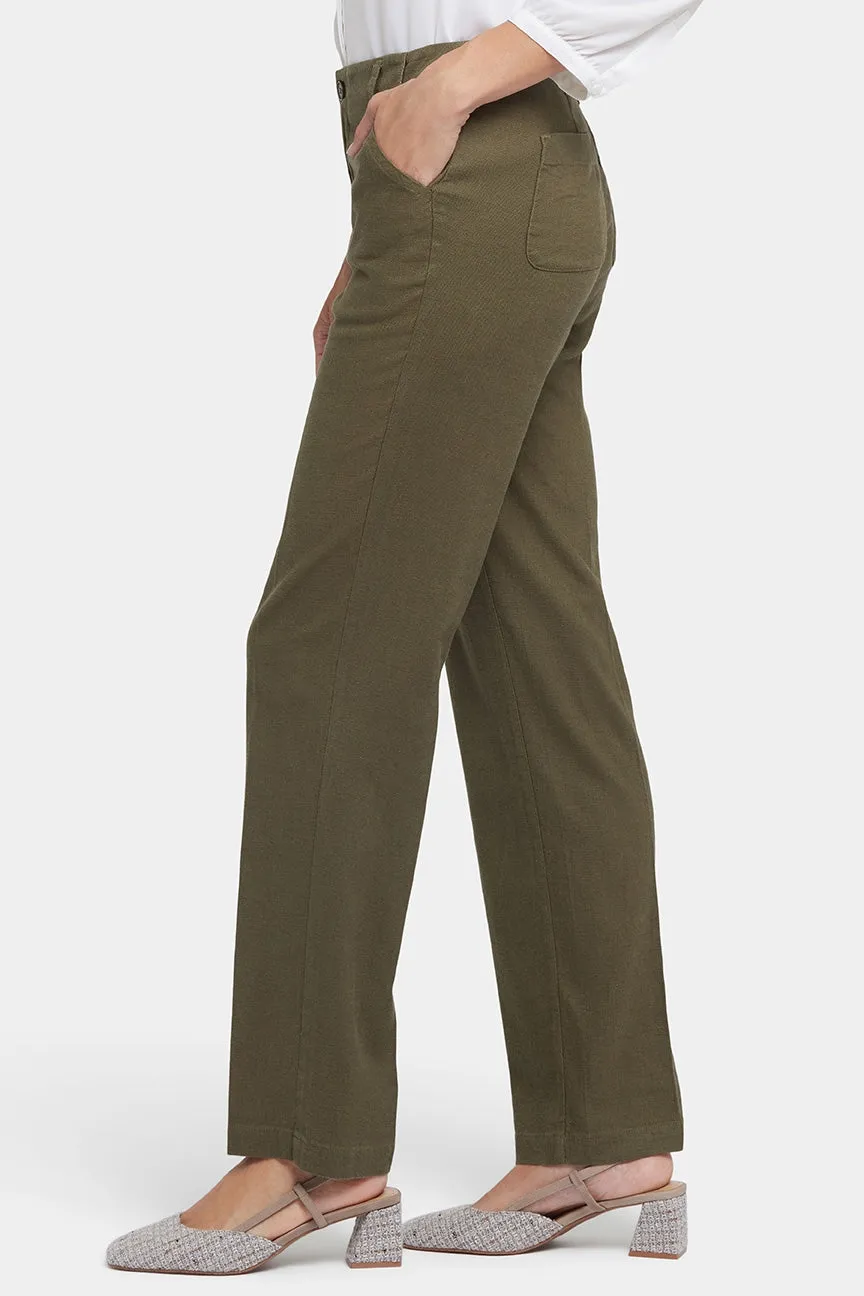 Marilyn Straight Pants In Stretch Linen | Bay Leaf