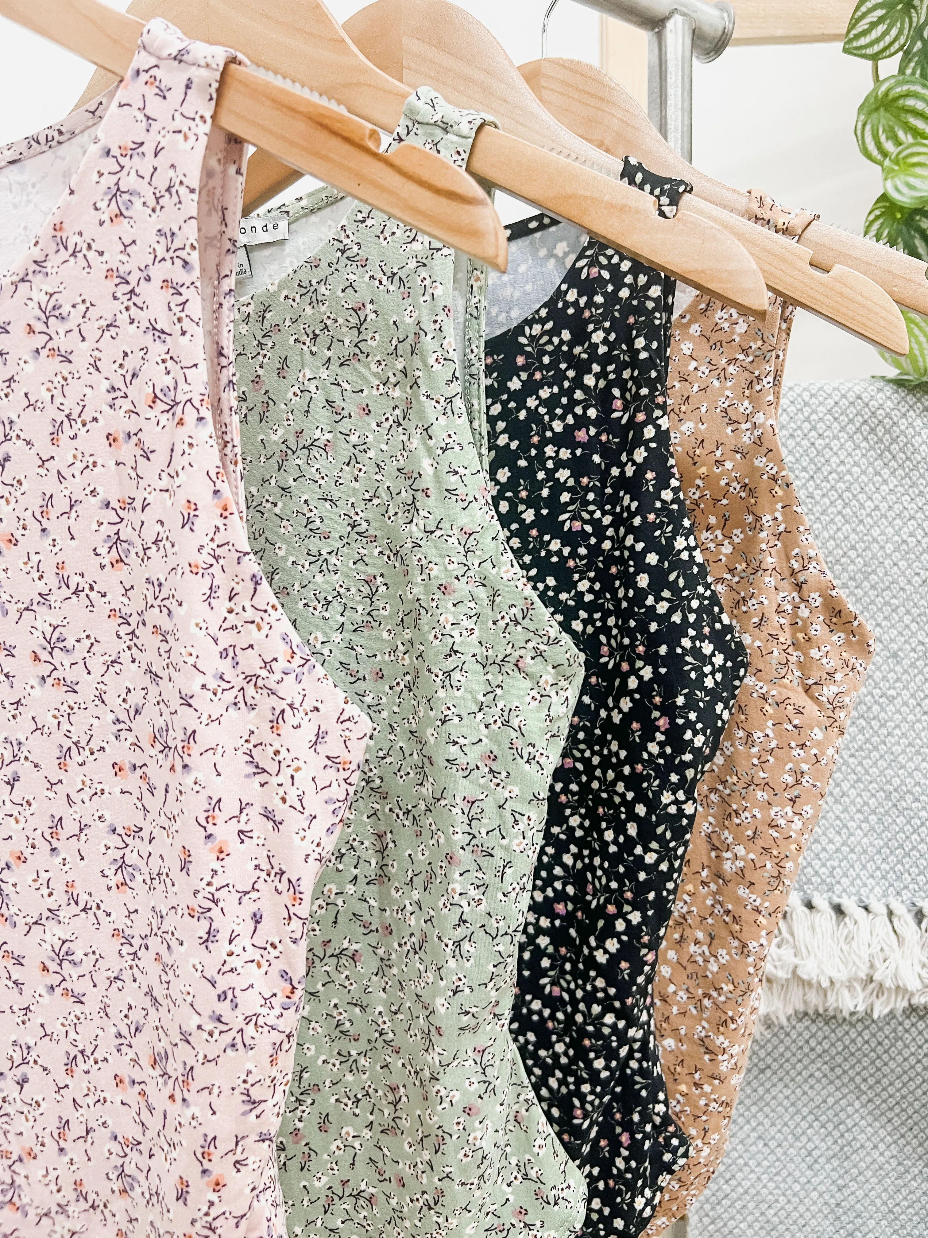 Myriam Floral Sleeveless Bodysuit