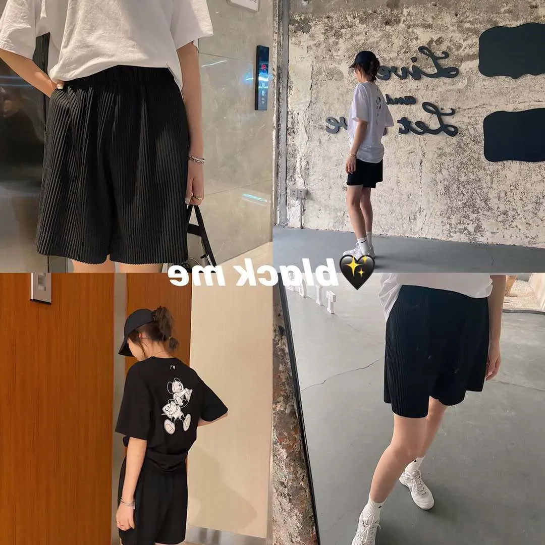 Pleated Wide Leg Chiffon Shorts Women All-Matching Korean High Waist Slim Look Outdoor Loose Ice Silk Pants Bermuda Shorts