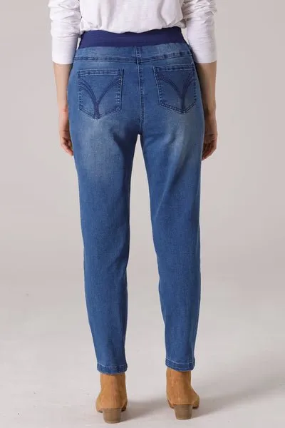 PULL ON DENIM JEAN