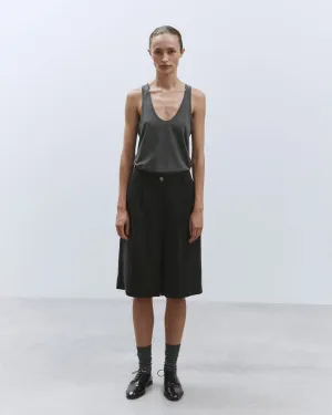 TAILORED BERMUDA SHORTS