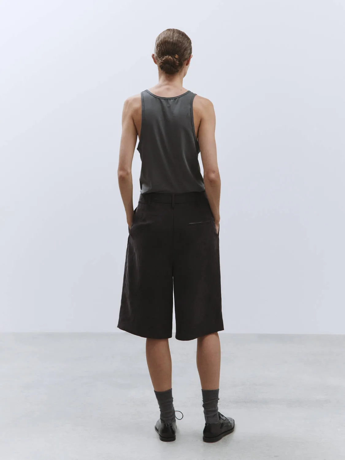 TAILORED BERMUDA SHORTS