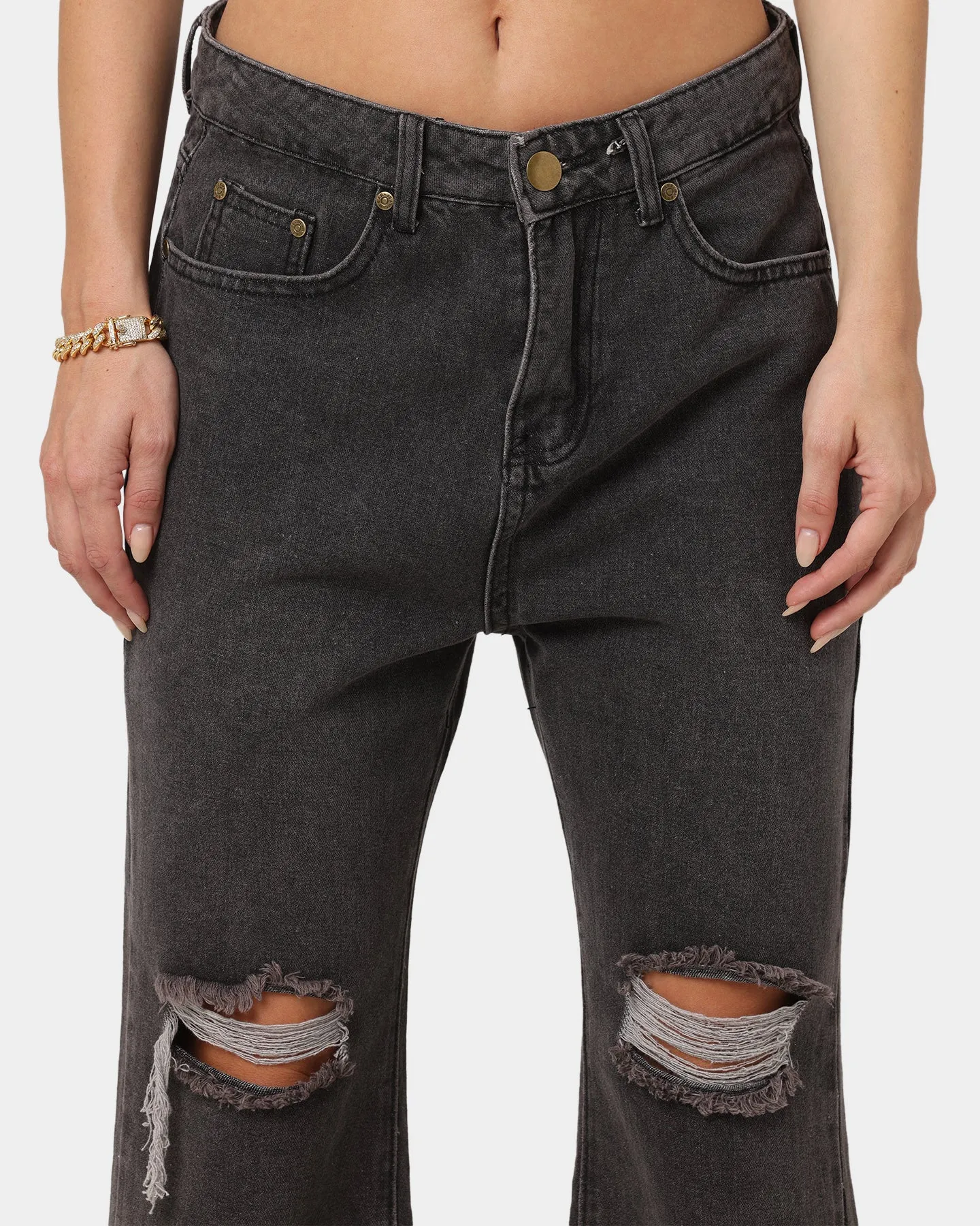 XXIII Women's Reese Rip Knee Jeans Black